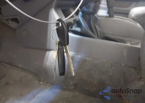 2001 Nissan Xterra Xe from USA, damaged, VIN 5N1ED28Y41C501999